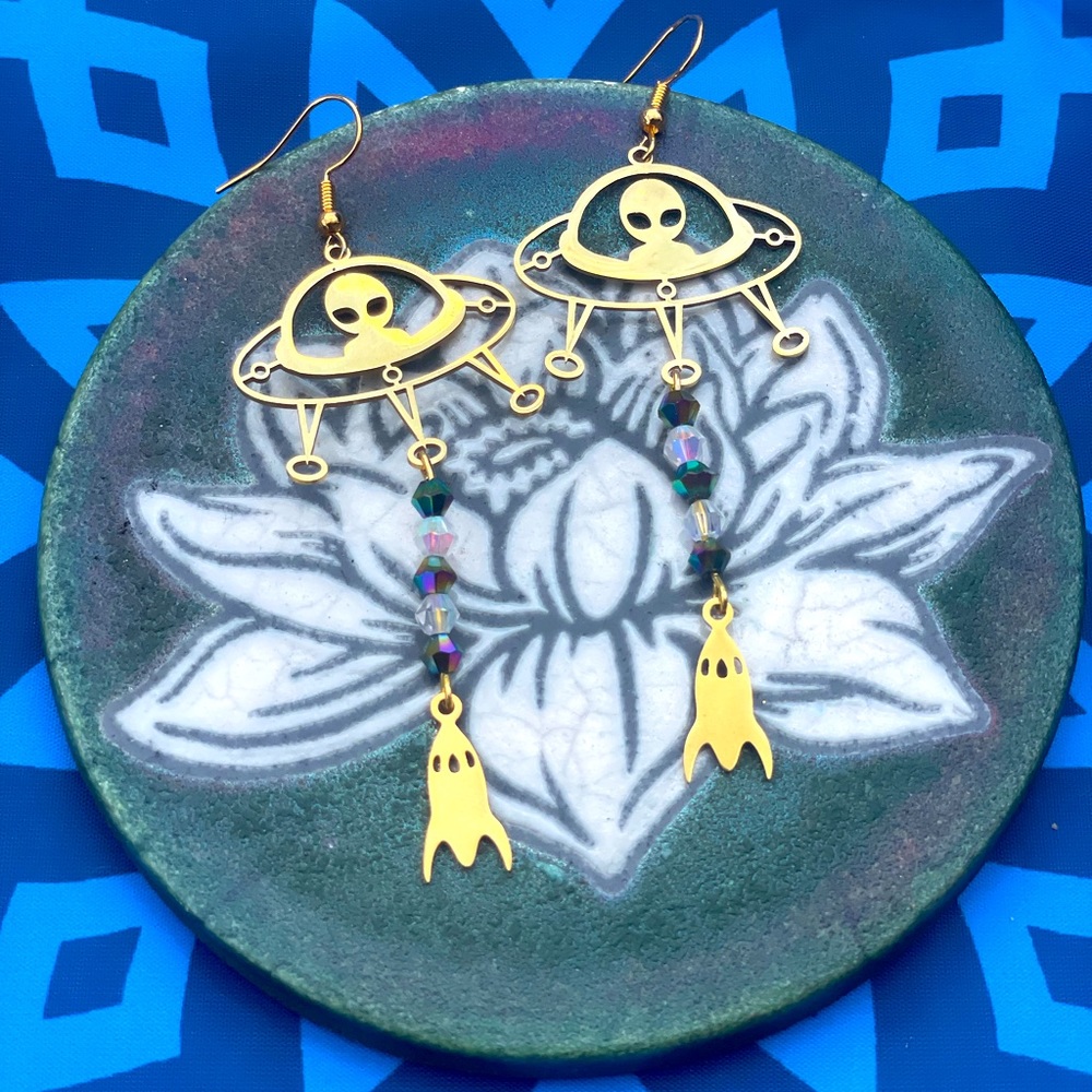 Alien earrings👽🛸